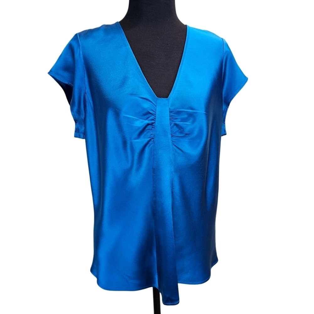 Marshall Fields Womens 100% Silk Satin V-Neck Top XL Blue Lightweight Elegant